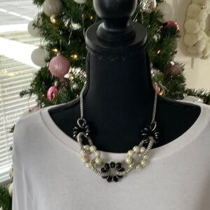 Vintage NY&CO Black Mesh Crystal Pearl Twisted Necklace